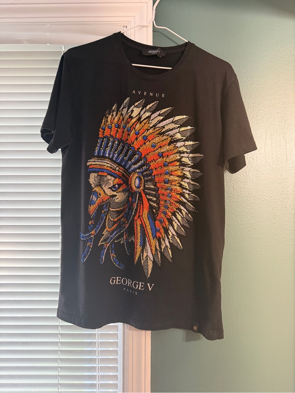George V Paris Black Short-Sleeve Graphic Tee with Orange & Blue Headdress